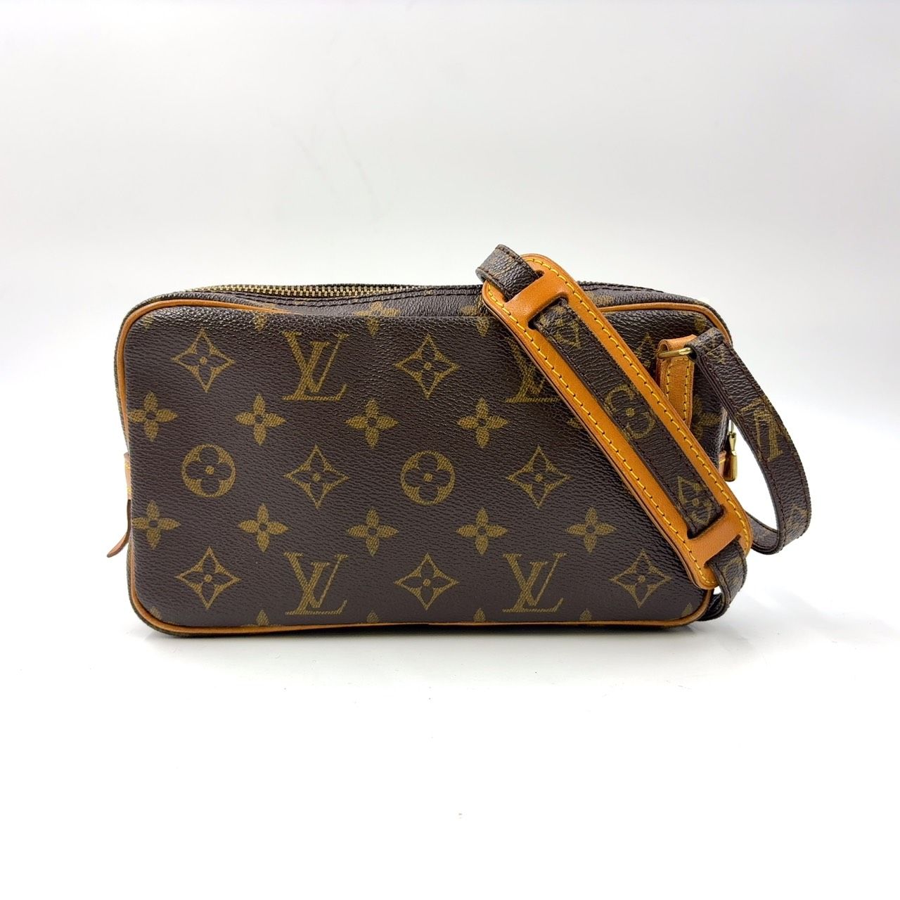 Buy from Japan Easily