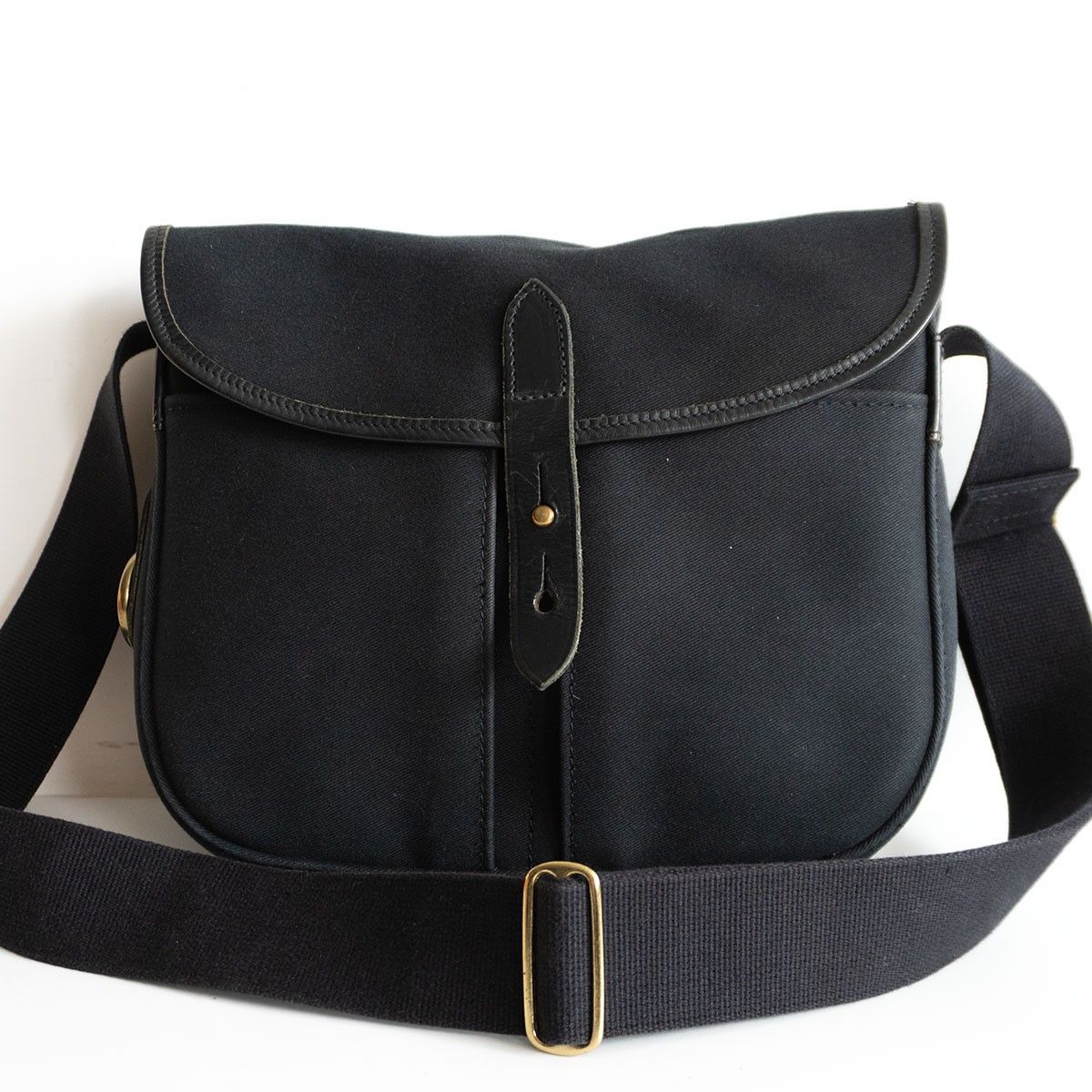 美品】BRADY【STOUR ショルダーバッグ】ブラック ストア ブレディ 
