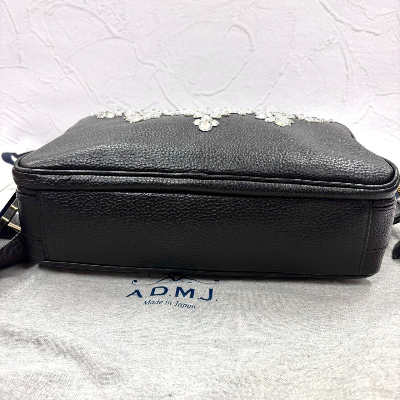 【美品】ADMJ シュリンクレザー ショルダーバッグ 付属品完備/極美品】ADMJ/エーディーエムジェー ショルダーバッグ 本革