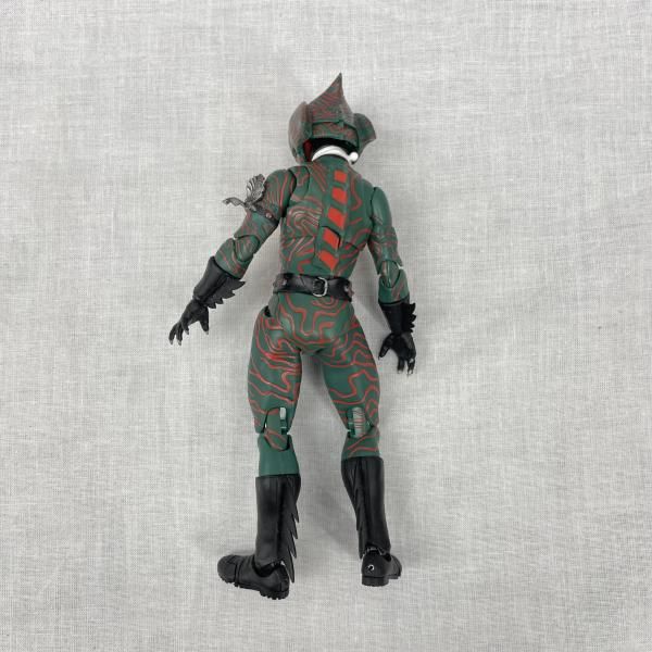 中古】開封・箱無し)S.H.Figuarts (真骨彫製法) 仮面ライダーアマゾン