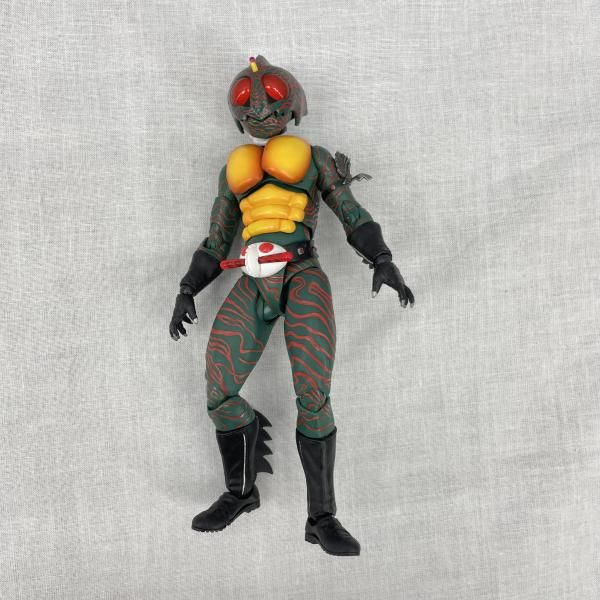 新品未開封　S.H. Figuarts 真骨彫製法 仮面ライダー アマゾン 中古】開封・箱無し)S.H.Figuarts (真骨彫製法) 仮面ライダーアマゾン