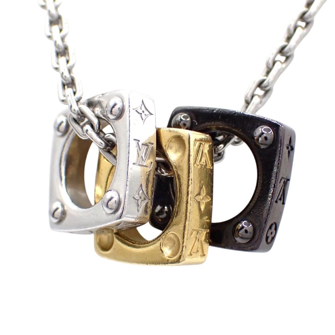 LOUIS VUITTON ルイヴィトン M00675 ペンダント モノグラム LOUIS VUITTON ルイヴィトン M00675 ペンダント モノグラム