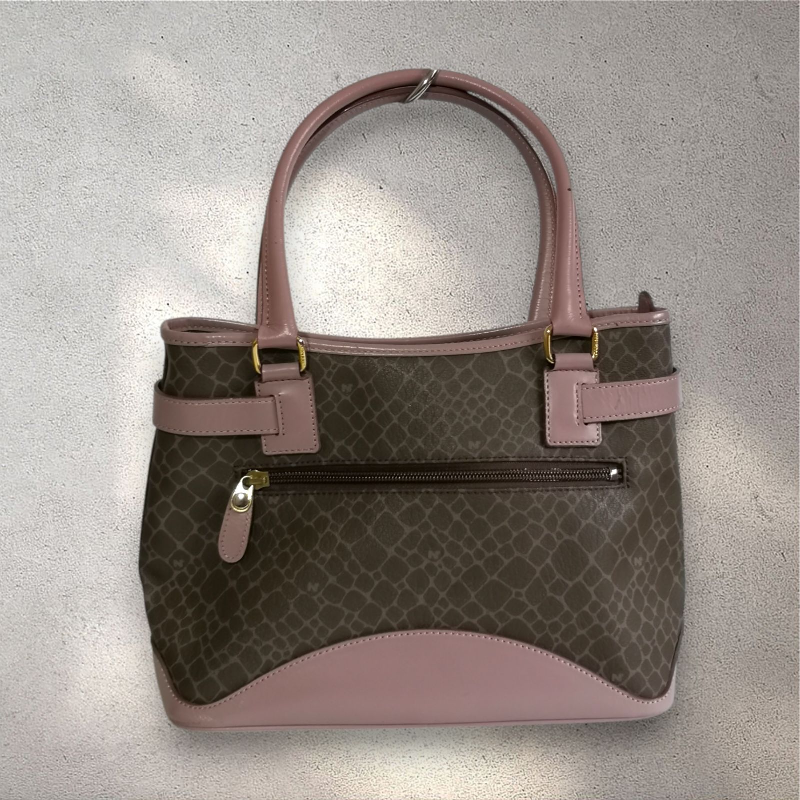 NINA RICCI ピンク ハンドバッグ