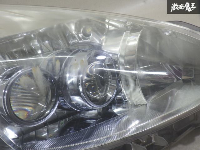 5Y-2027☆美品 前期 LED ZVW40W プリウスα☆左ヘッドライト KOITO 47-
