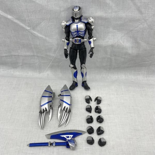 中古】開封・箱無し)S.H.Figuarts 仮面ライダータイガ[91] - メルカリ