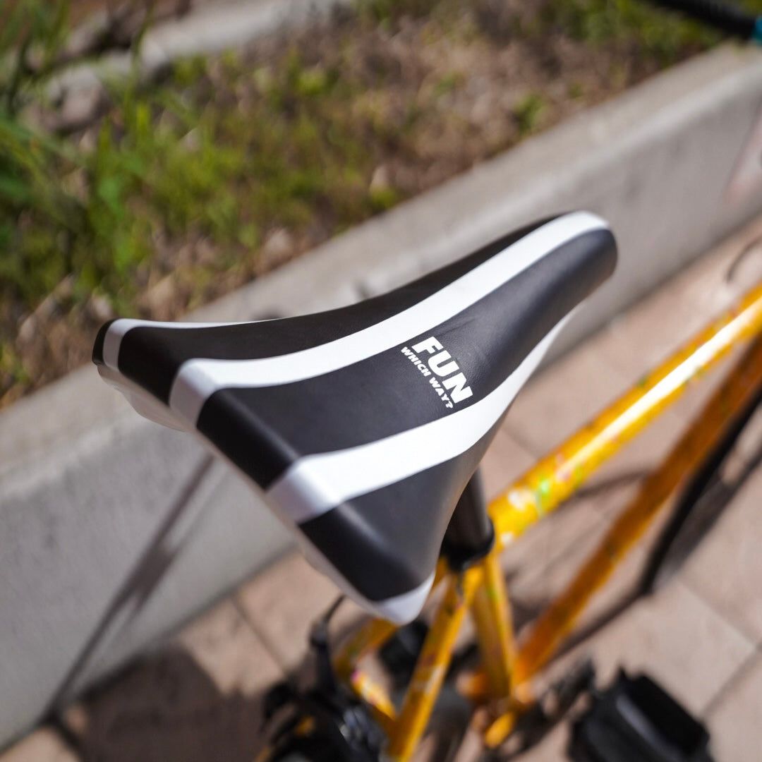自転車 サドル シート カスタム ピストバイク シングルスピード クロス 