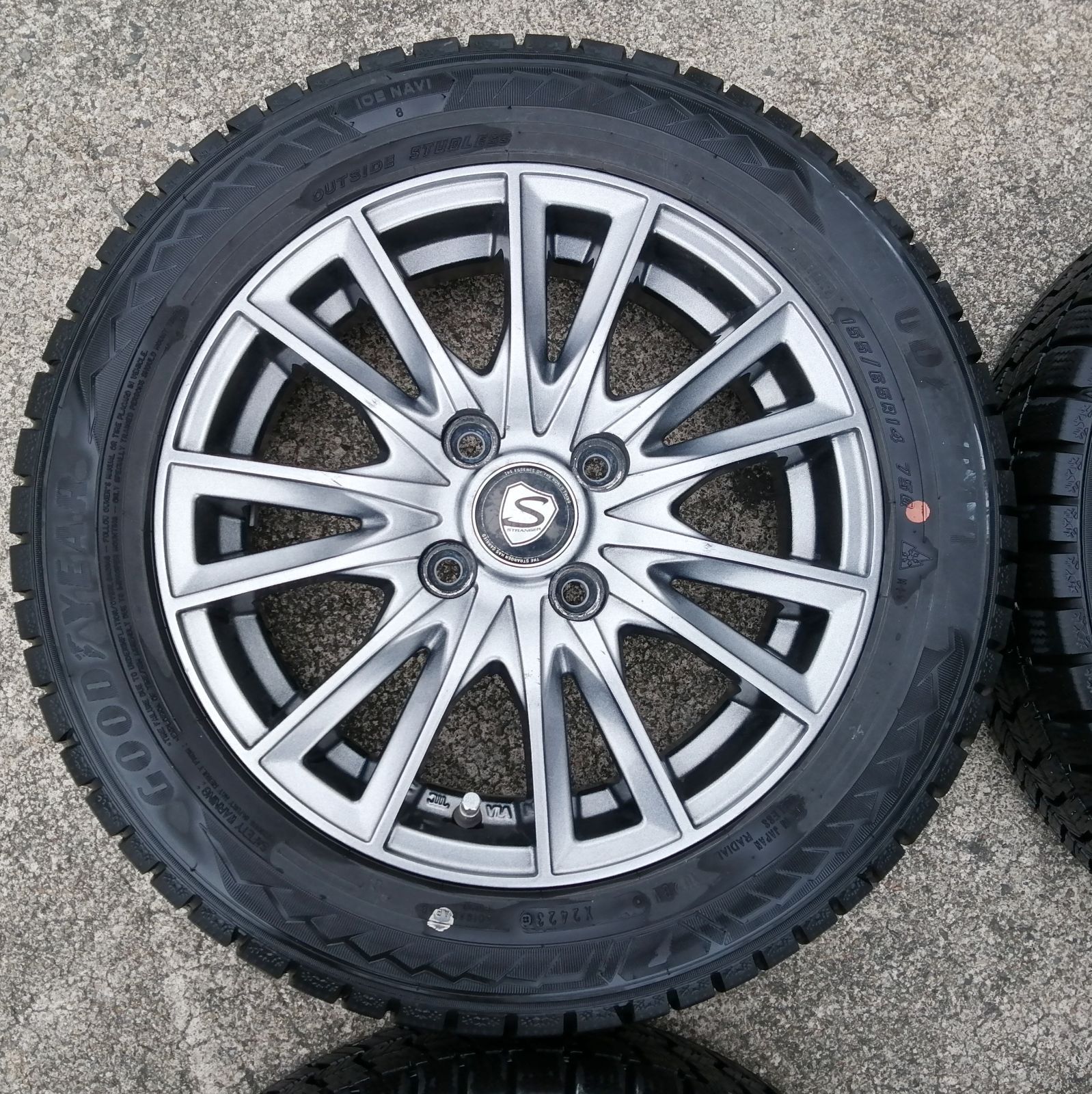 社外アルミ スタッドレスタイヤ付 4本 14インチ 155/65R14 