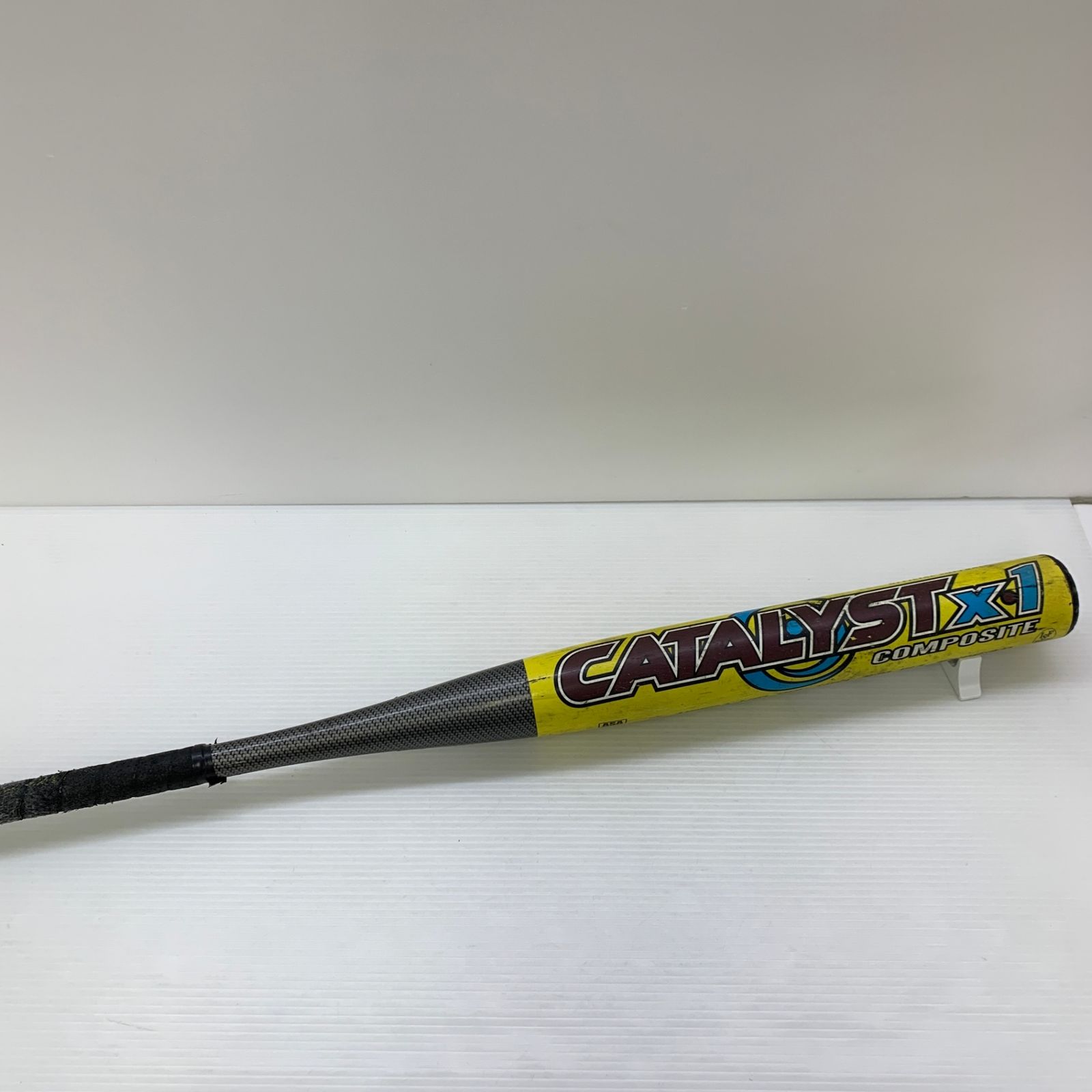 カタリスト バット 黄色 カタリスト ルイスビルスラッガー