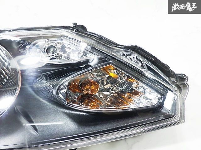 破損無し キレイ ホンダ 純正 GB3 GB4 フリード 前期 HID ヘッドライト