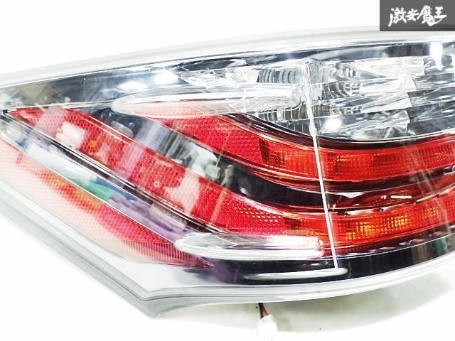 パーツ ☆点灯OK☆ レクサス 純正 ZWA10 CT200h CT 前期 LED