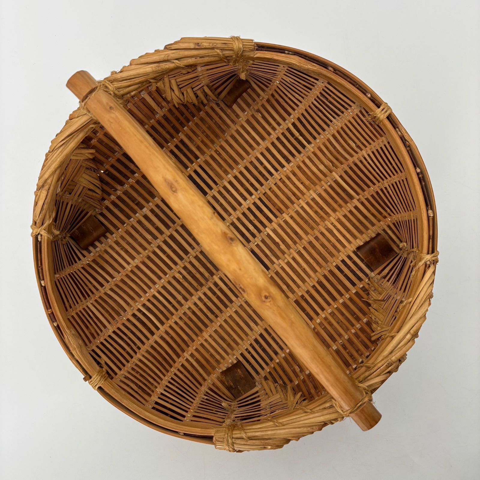 竹細工】肥料ふりカゴ / 肥料振りかご［材質］竹 山桜 藤 麻ひも 等