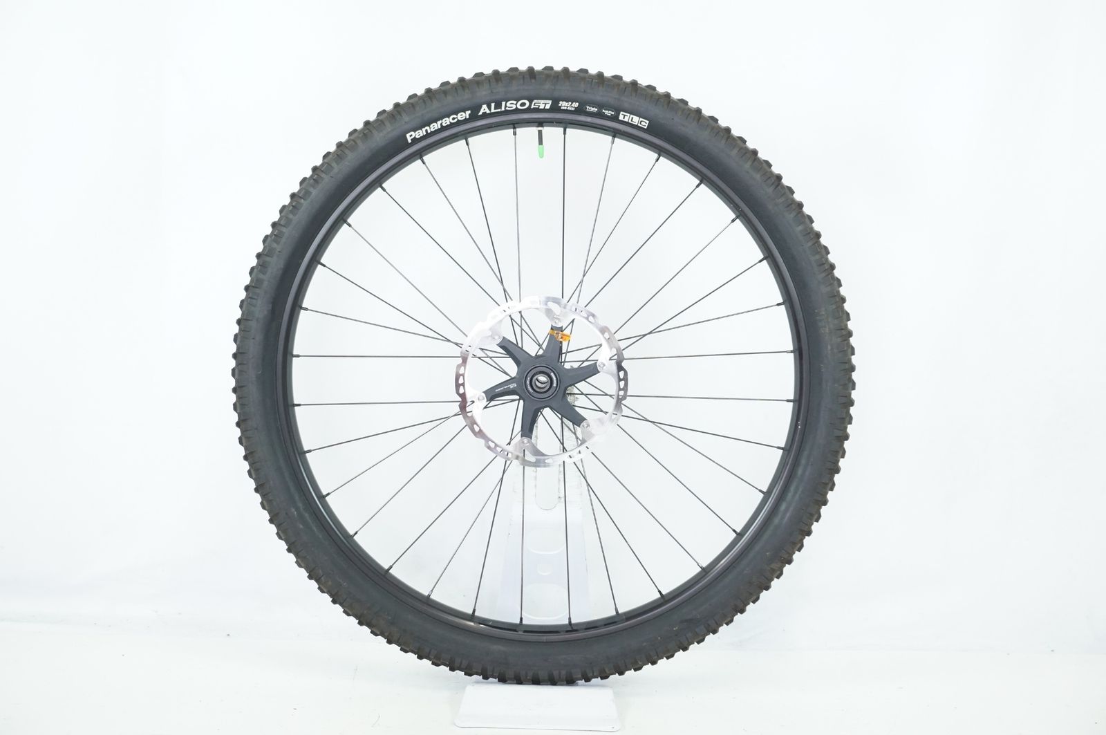 WTB 「ダブリュティービー」 ST LIGHT I30 SHIMANO HB-MT410-B 