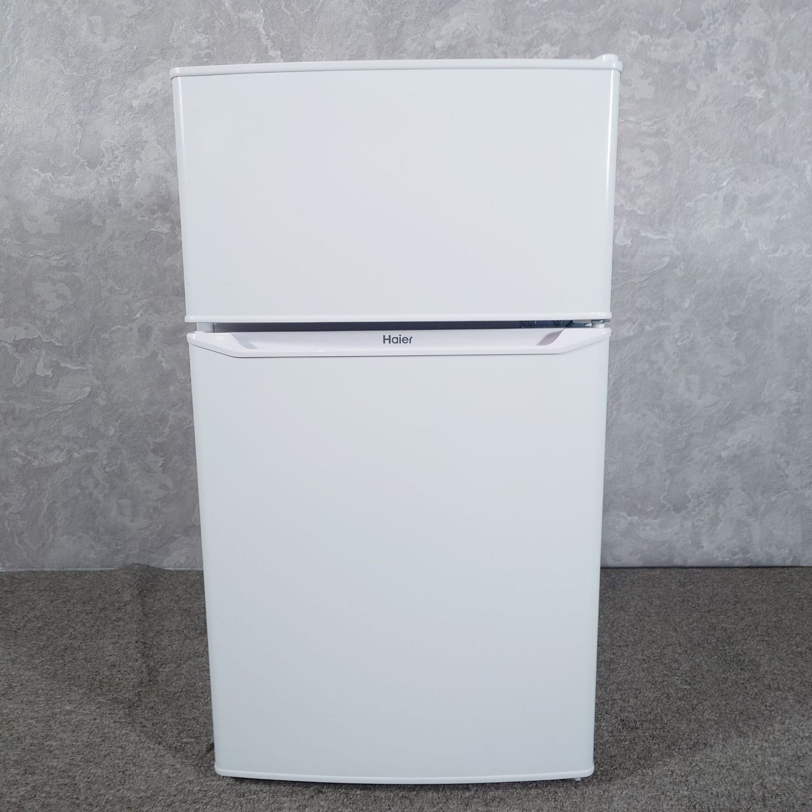 2022年製】Haier ハイアール JR-N85E ノンフロン冷凍冷蔵庫 85L - メルカリ
