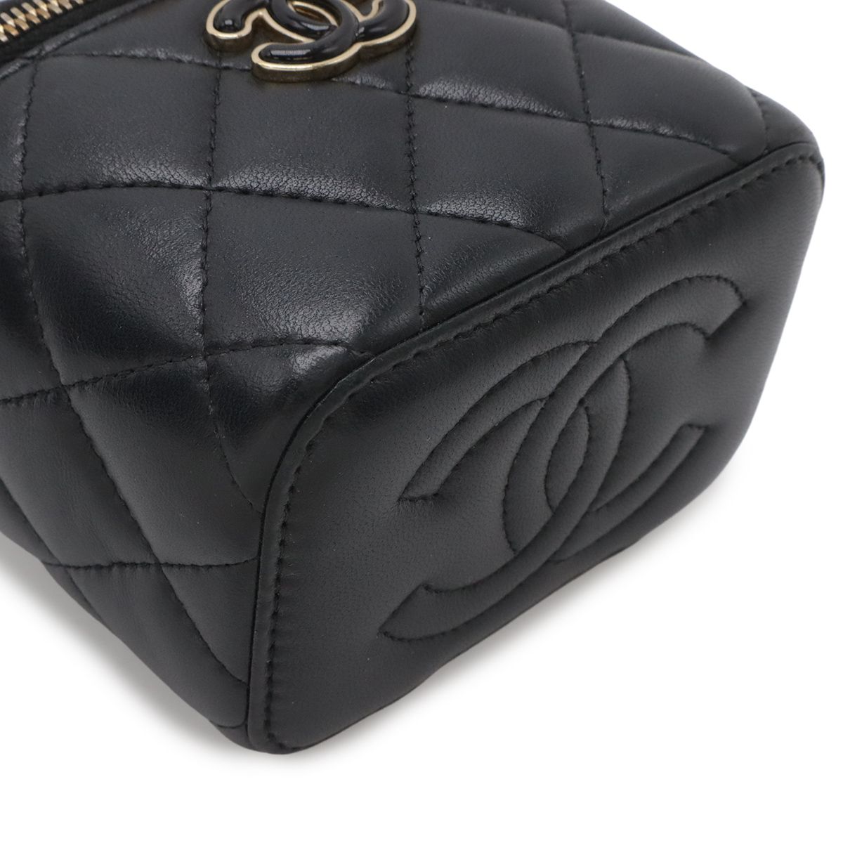 CHANEL シャネル マトラッセ ココマーク ミニバッグ ショルダーバッグ 