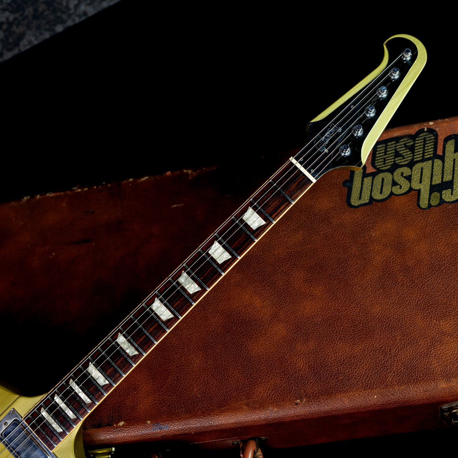 【Gibson Firebird V 1997年製】純正ハードケース付 Gibson Firebird V 1997年製】純正ハードケース付