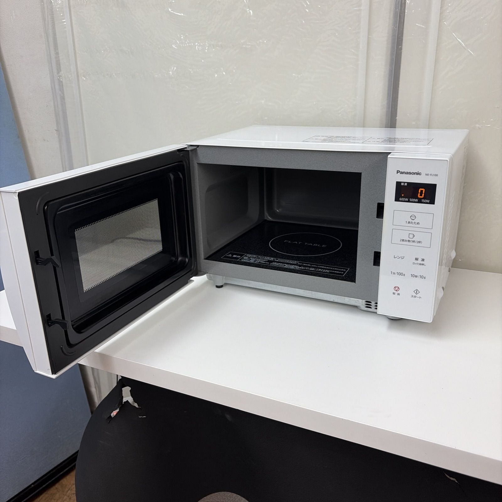 R514☀️ Panasonic / パナソニック フラット電子レンジ（22L / 900W 