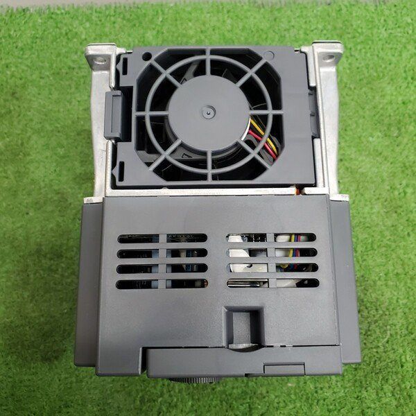 ミツビシ 三菱電機 FR-E720-1.5K インバーター【野田愛宕店】【店頭取引限定】【未使用】管理番号：ITGNZH6VZH0K 未使用】ﾐﾂﾋﾞｼ FR-E720-1.5K ｲﾝﾊﾞｰﾀｰ 2022年製【野田愛宕店】 - メルカリ