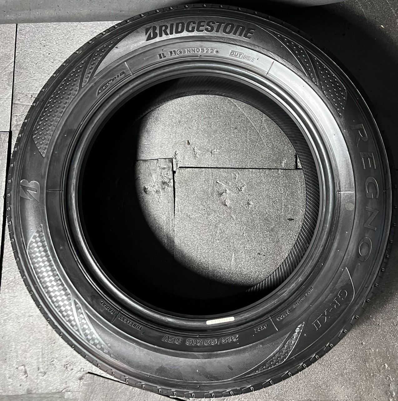 2022年製 約7.6～8.2分山 ブリヂストン BRIDGESTONE レグノ REGNO GR 