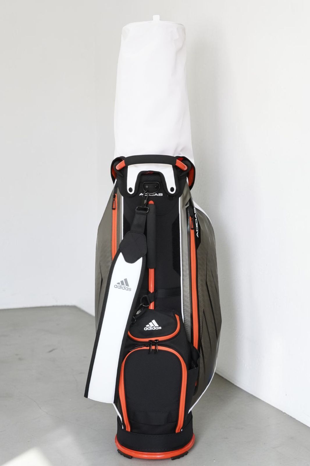 adidas キャディバッグ 軽量 9型 6分割 2.8kg ダイナミック スリーバー