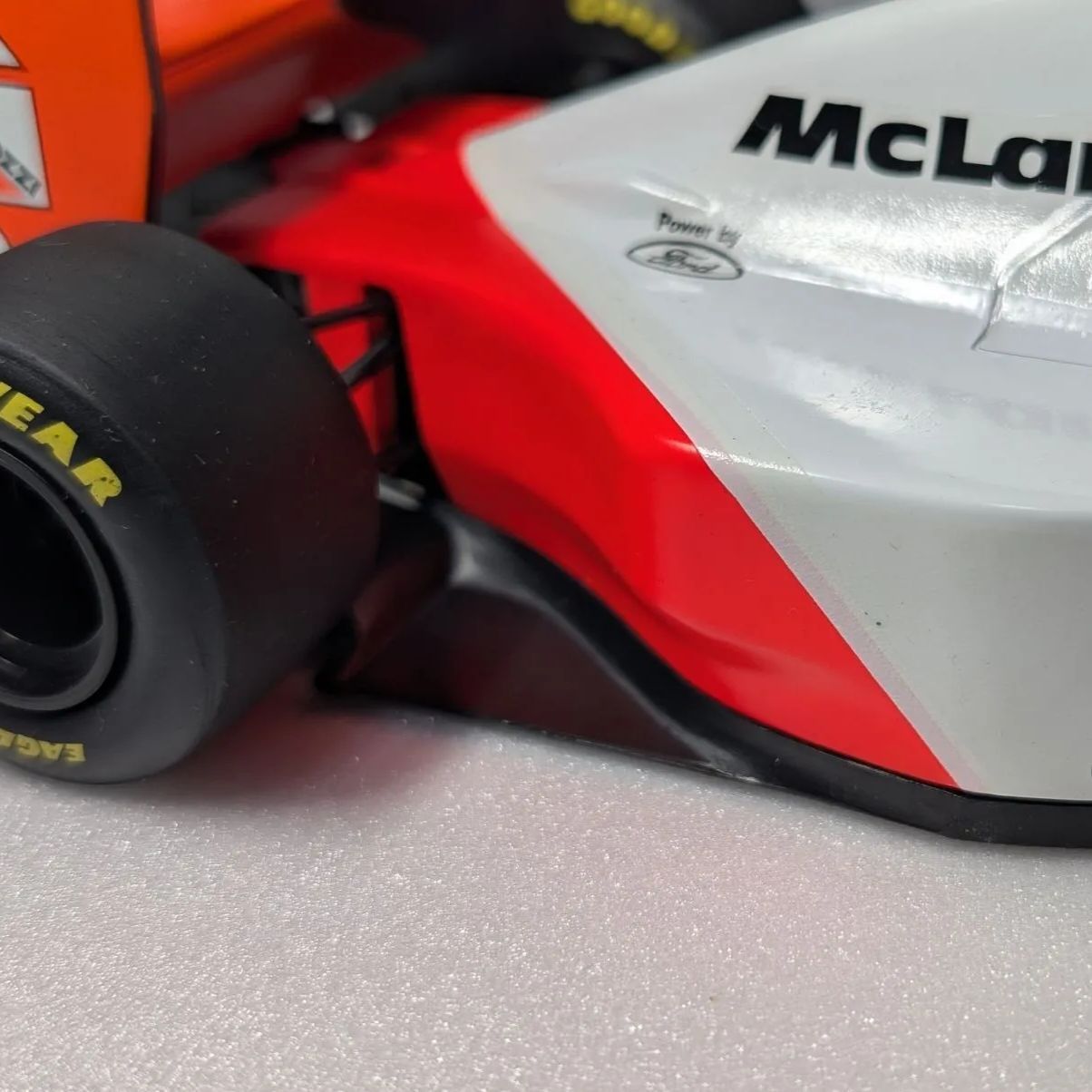初期製品 1/18 ミニチャンプス マクラーレンMP4/8 アイルトン・セナ