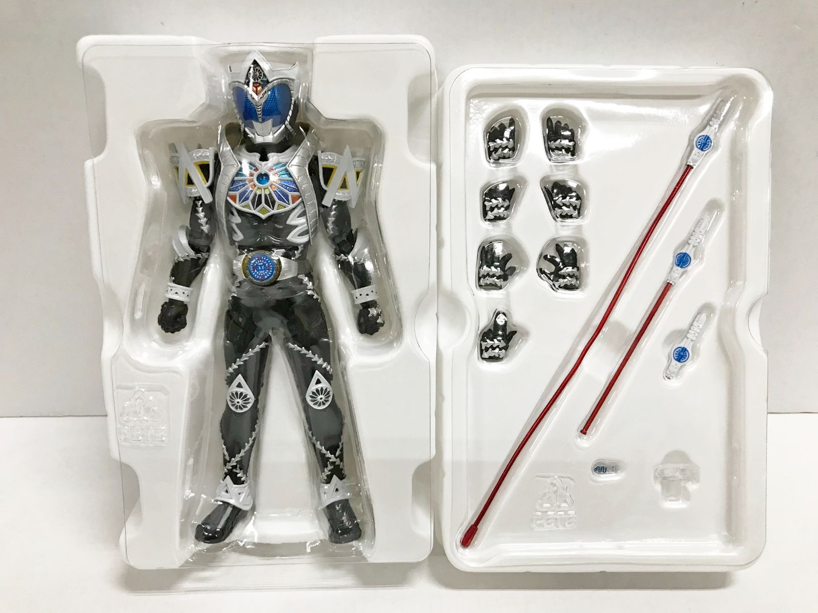 30.【開封】S.H.Figuarts(真骨彫製法) 仮面ライダーサガ 仮面ライダー 