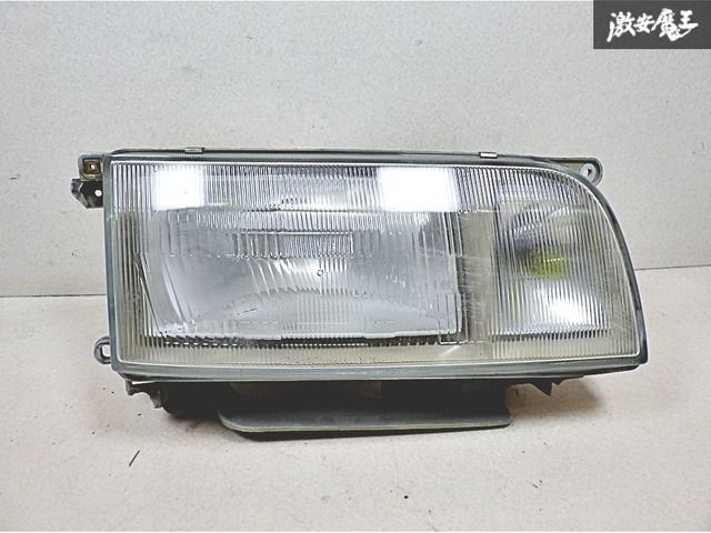 TOYOTA トヨタ 純正 RZH101 UZH138 100 ハイエース ハロゲン ヘッド