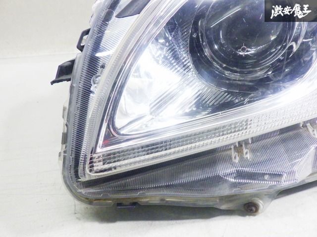 ストア出品】トヨタ純正 ANA10 マークXジオ HID ヘッドライト ヘッド