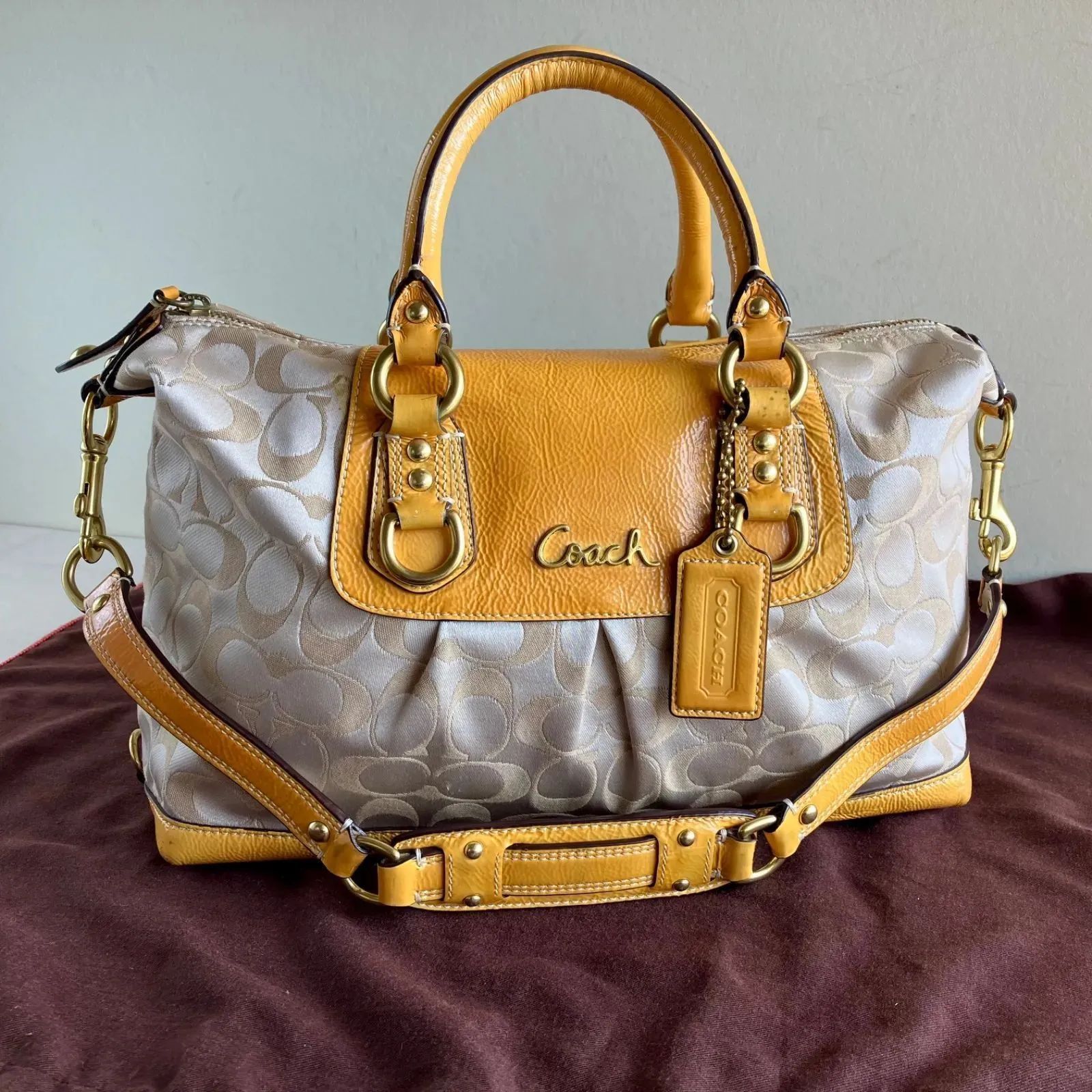 Coach Vintage Ashley Silver Yellow Leather Jacquard Satchel Y2K