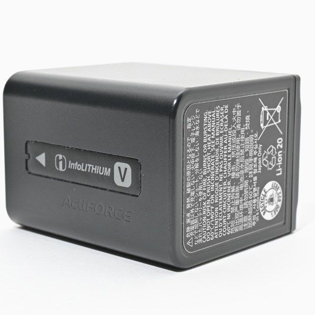 ＜良品＞ SONY NP-FV70A バッテリーパック｜純正バッテリー｜リチャージャブル｜ハンディカム対応｜動作良好｜外観きれい