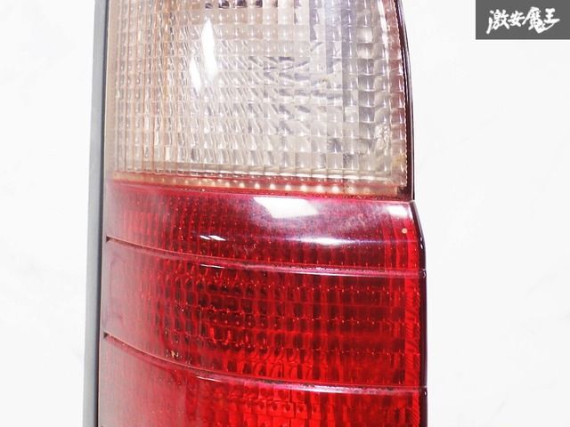 メーカー供給 200系 S220G S230G アトレーワゴン 純正左右テールランプ