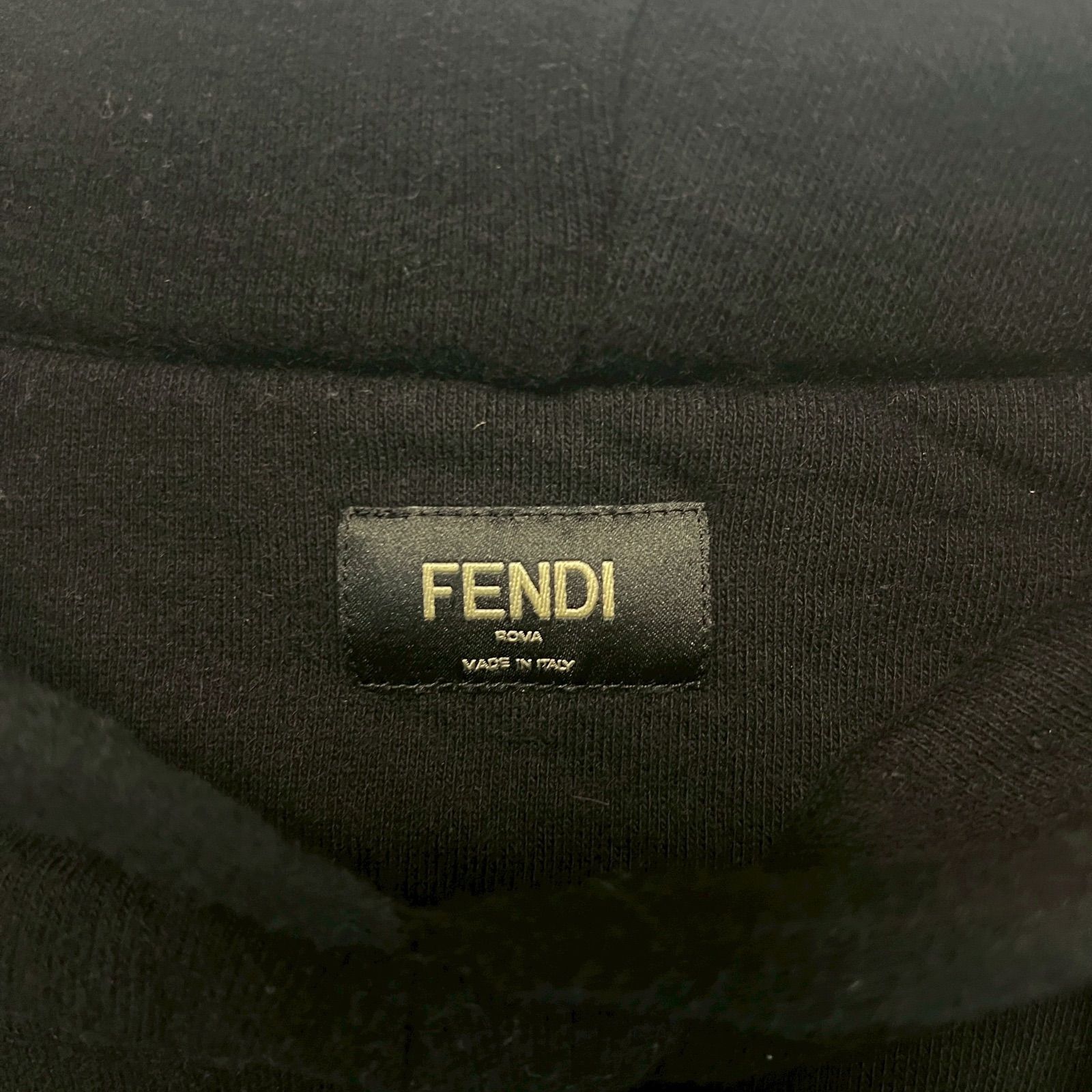 FENDI フェンディ プルオーバーパーカー スウェット ズッカ柄 ボックス 