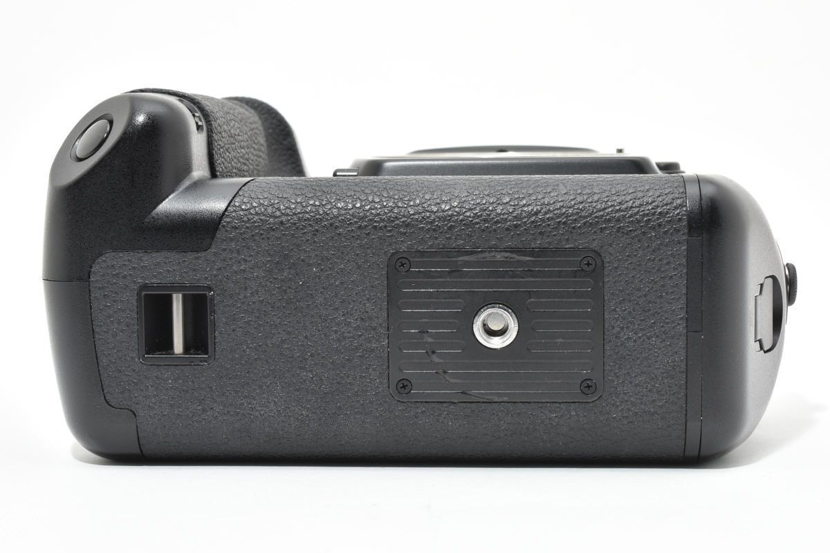 ☆ジャンク / 通電可☆ キヤノン CANON EOS-1 ボディ ＋ POWER