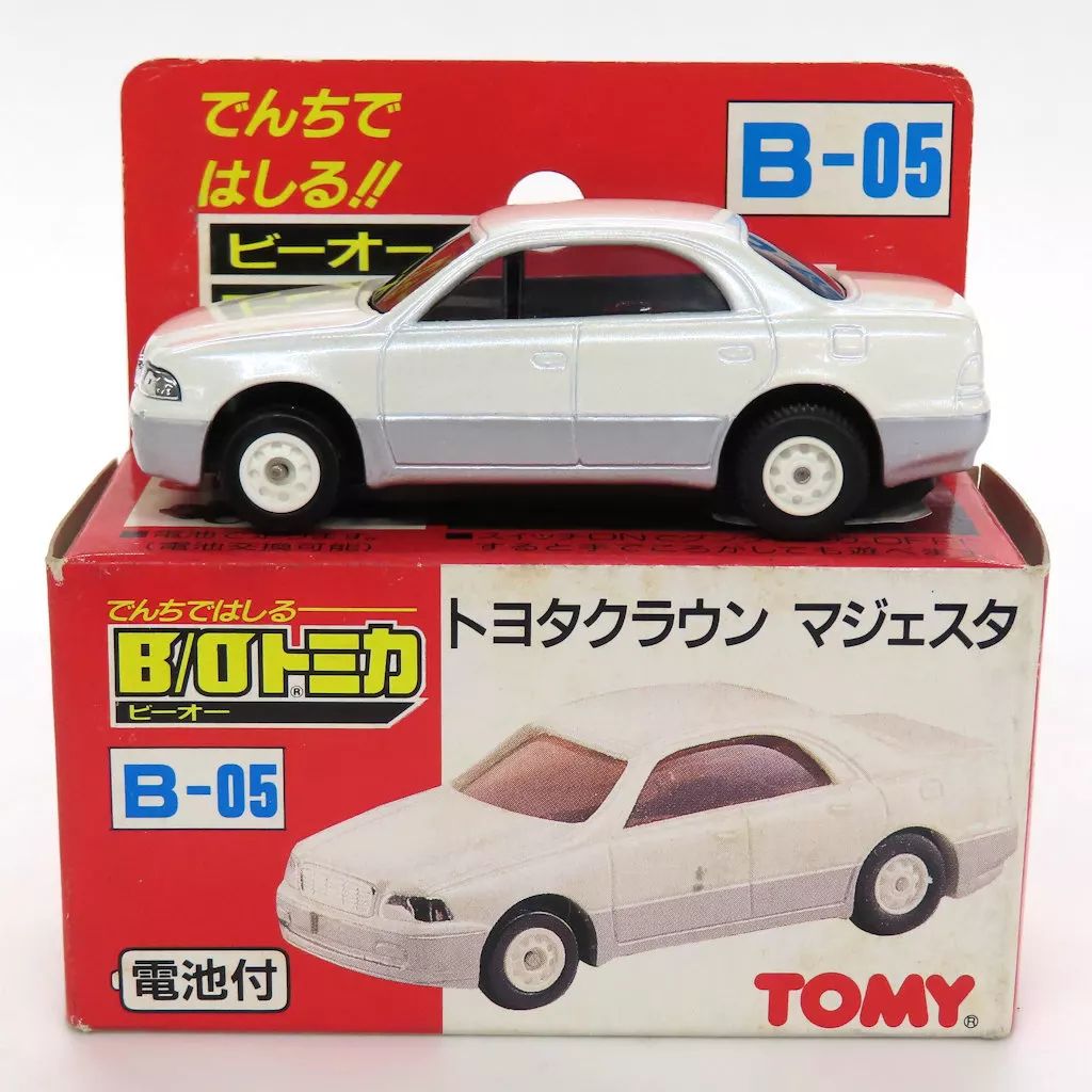 中古】ミニカー トヨタクラウンマジェスタ(ホワイト) 「B/Oトミカ B-05
