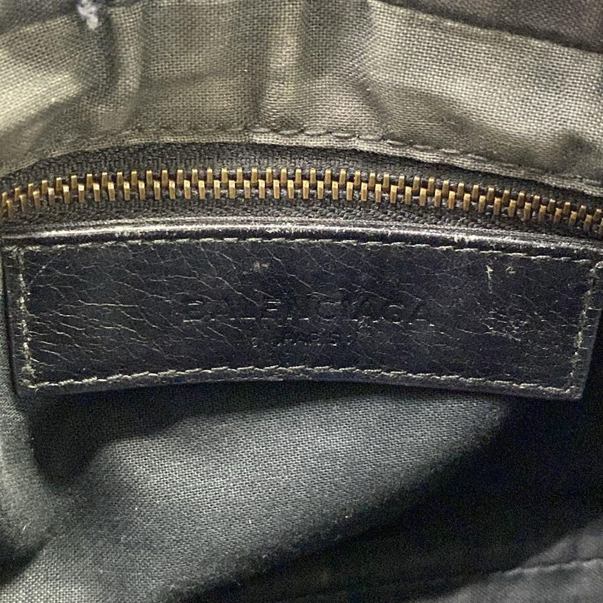 BALENCIAGA(バレンシアガ) ショルダーバッグ ザ・ヒップ 242803 黒 
