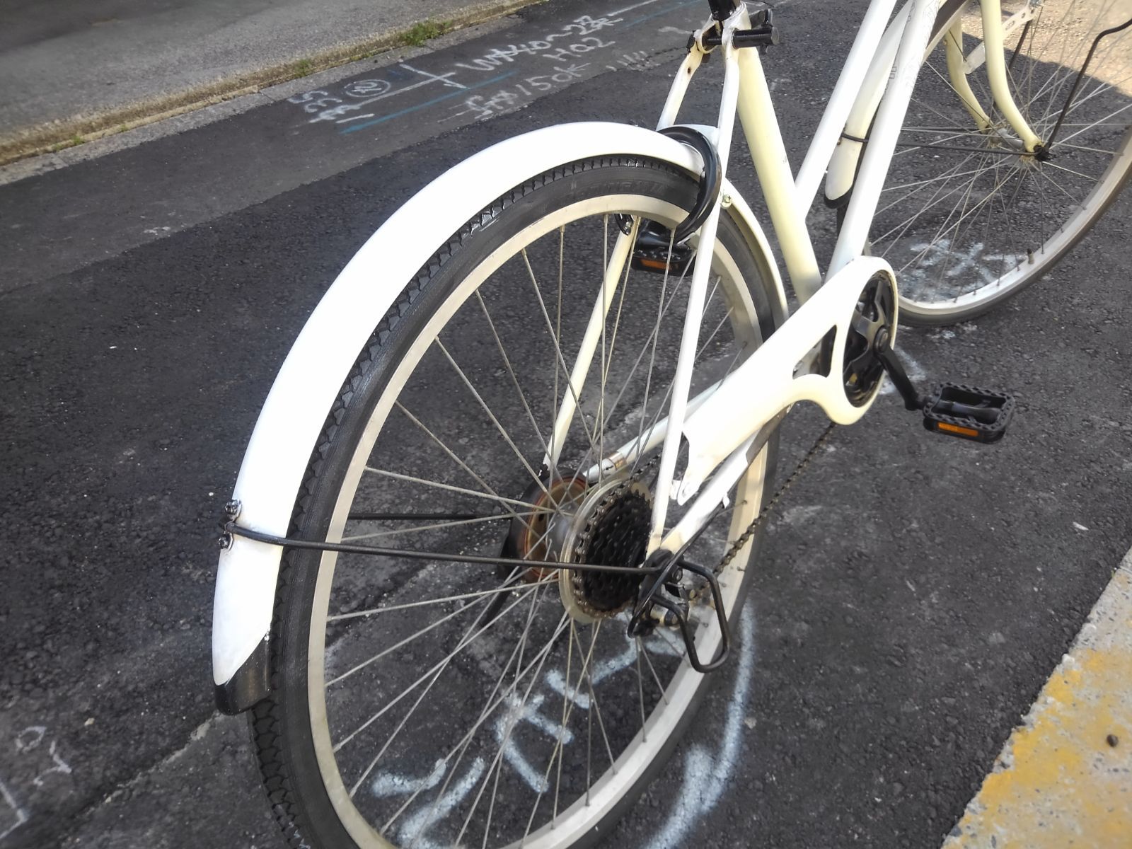 引き取り限定！(名古屋市昭和区)中古自転車4049 26インチ 6段 