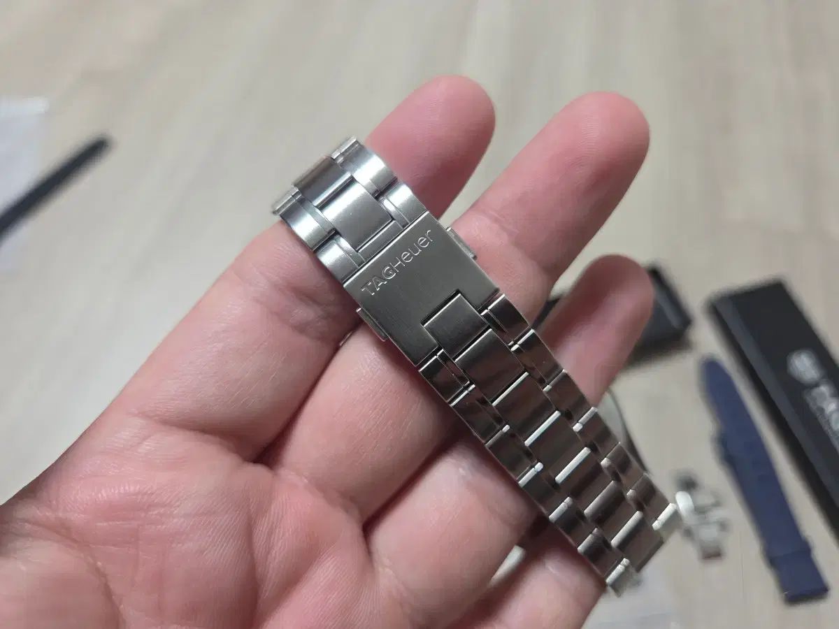 メタルウォッチ