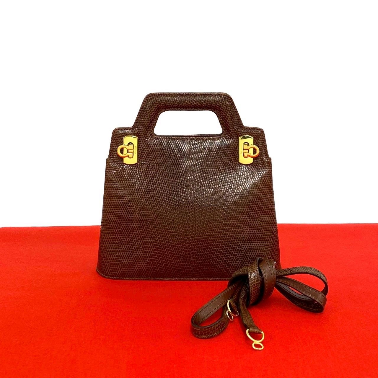 極 美品 Salvatore Ferragamo サルヴァトーレフェラガモ ガンチーニ 