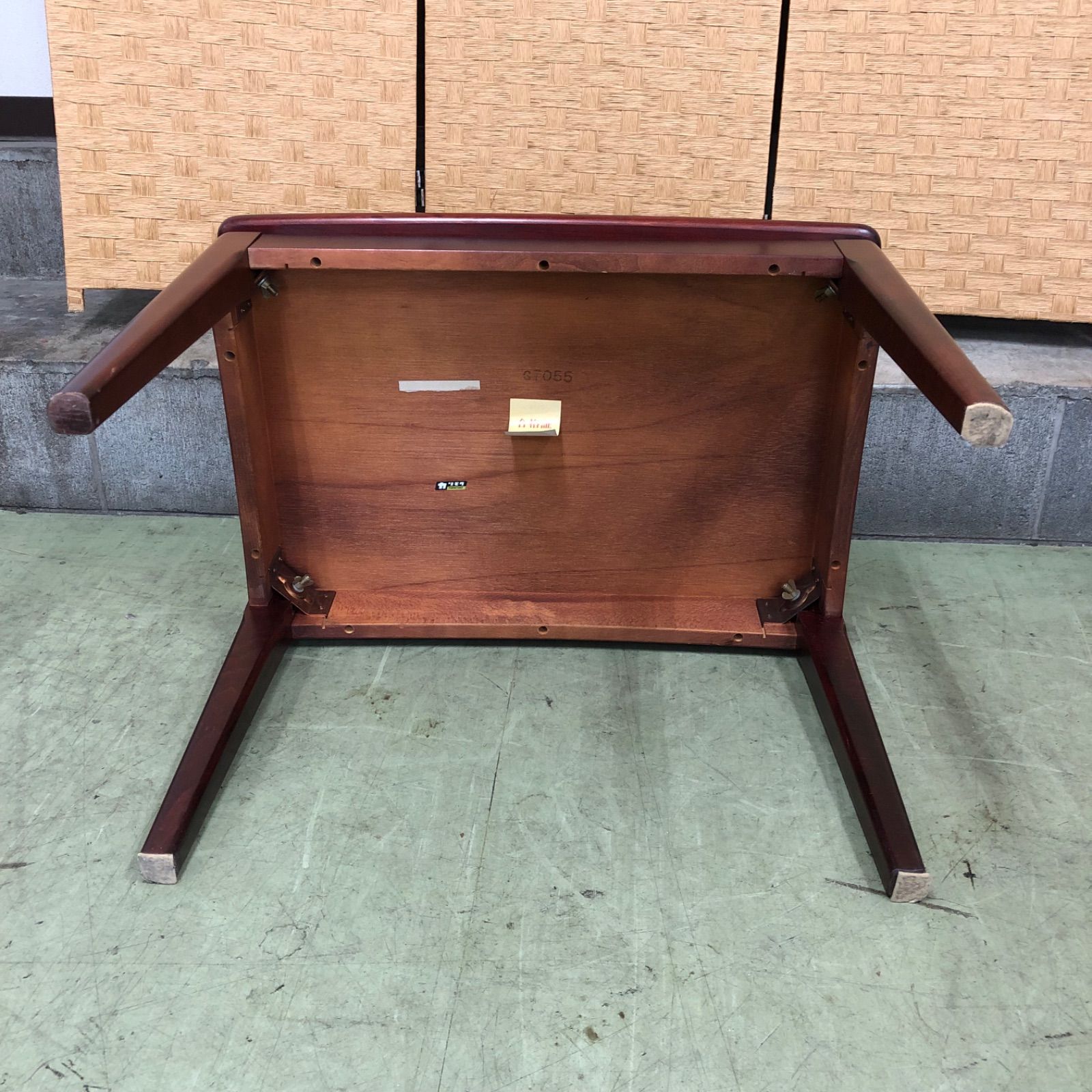 □【値下げ交渉可能】KARIMOKU カリモク ローテーブル センター