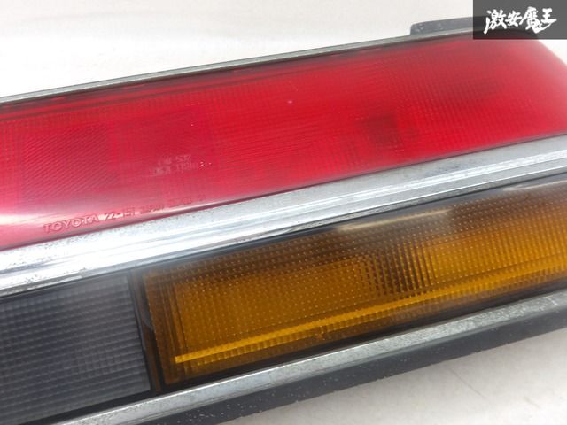 トヨタ 純正 GX71 チェイサー テール テールライト テールランプ 右