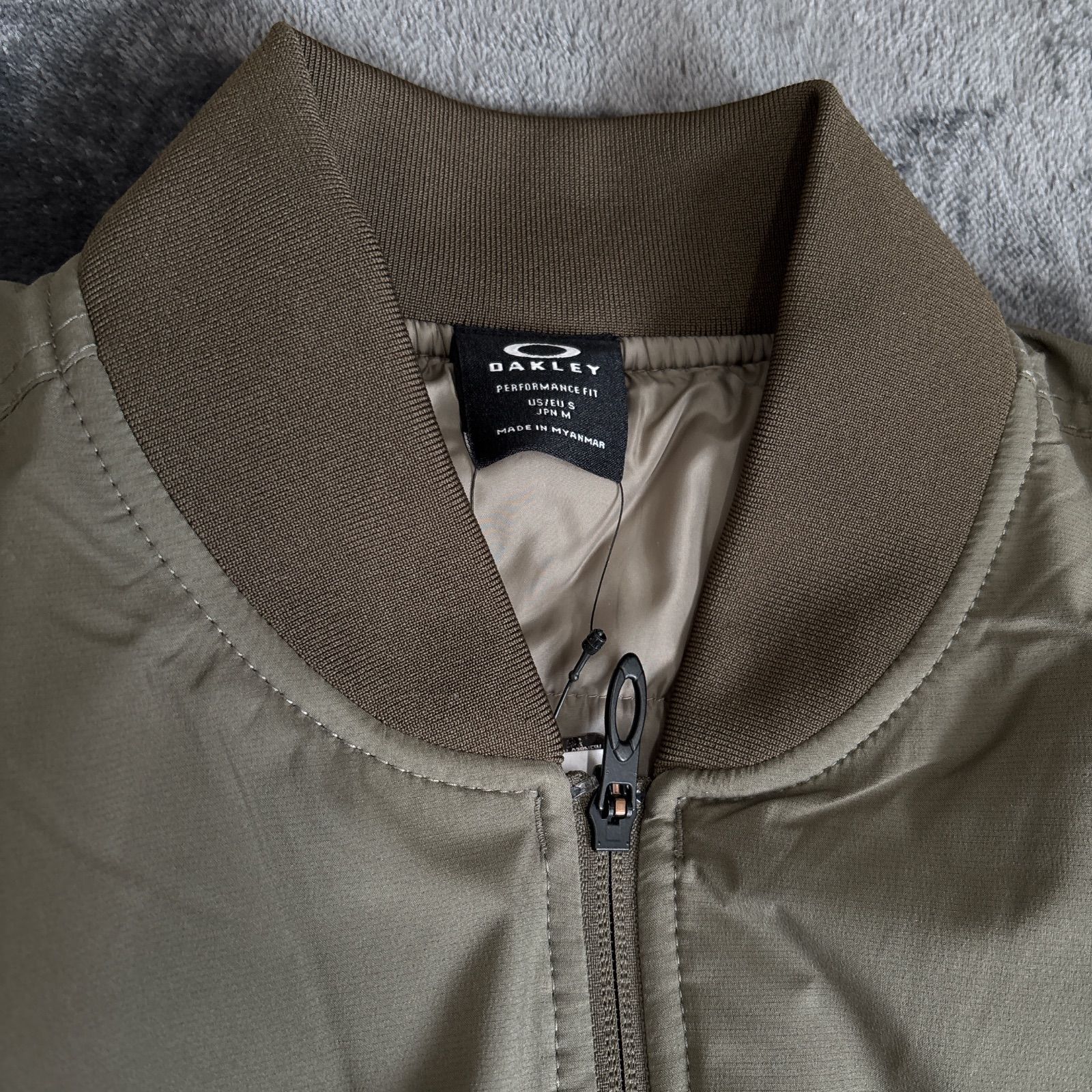 新品】OAKLEY ENHANCE MIL INSULATTION JKT 3.7 オークリー 中綿 
