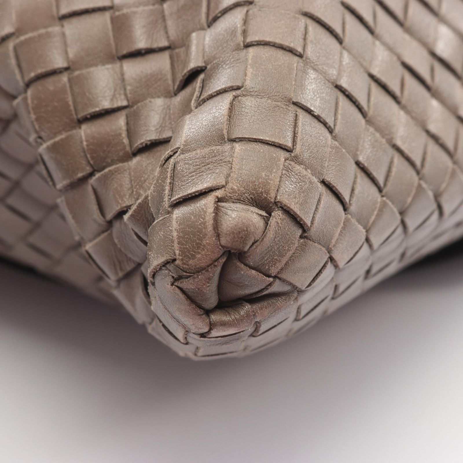 ボッテガヴェネタ BOTTEGA VENETA ショルダーバッグ イントレチャート 