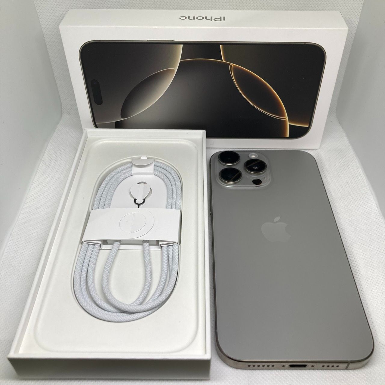 iPhone16ProMax 256GB ナチュラルチタニウム SIMフリー - メルカリ