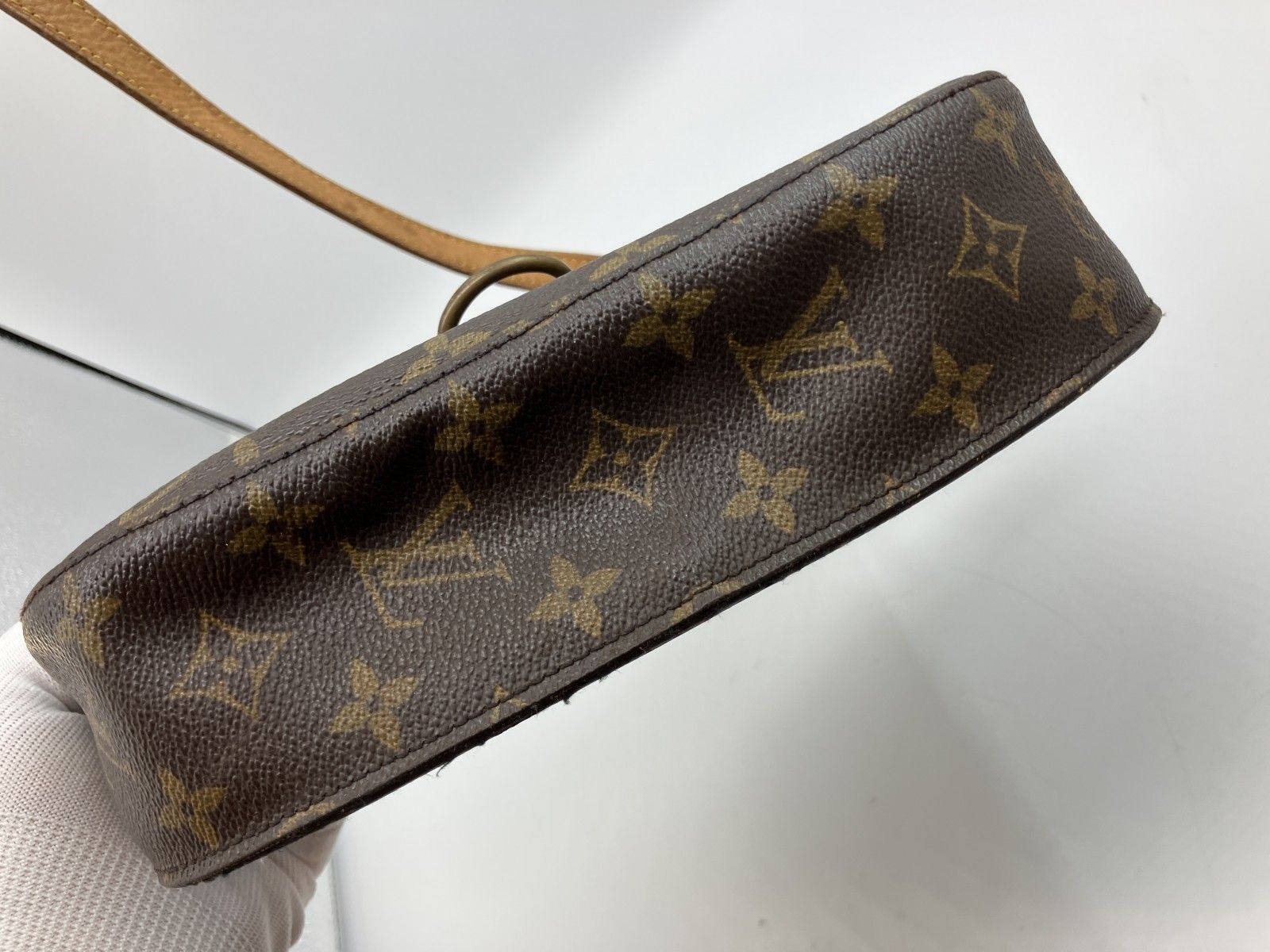 ルイヴィトン M51243 ショルダーバッグ サンクルーMM シリアル 