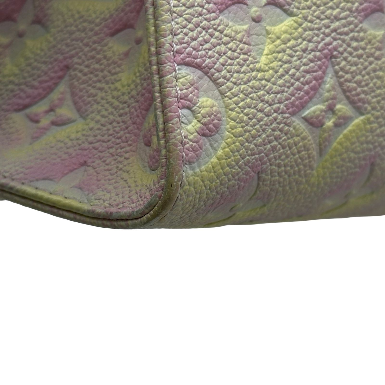 ルイ・ヴィトン LOUIS VUITTON オンザゴーPM M46168 ピンク アン