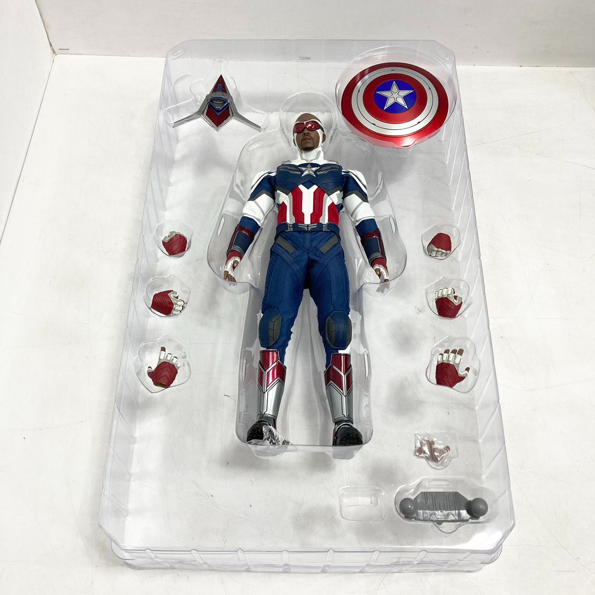 完品♪ HOT TOYS ホットトイズ キャプテンアメリカ ファルコン