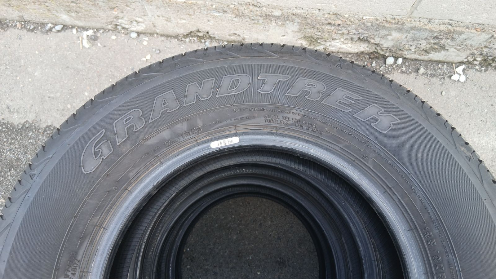DUNLOP AT20 GRANDTREK 夏タイヤ 4本で1セット - メルカリ