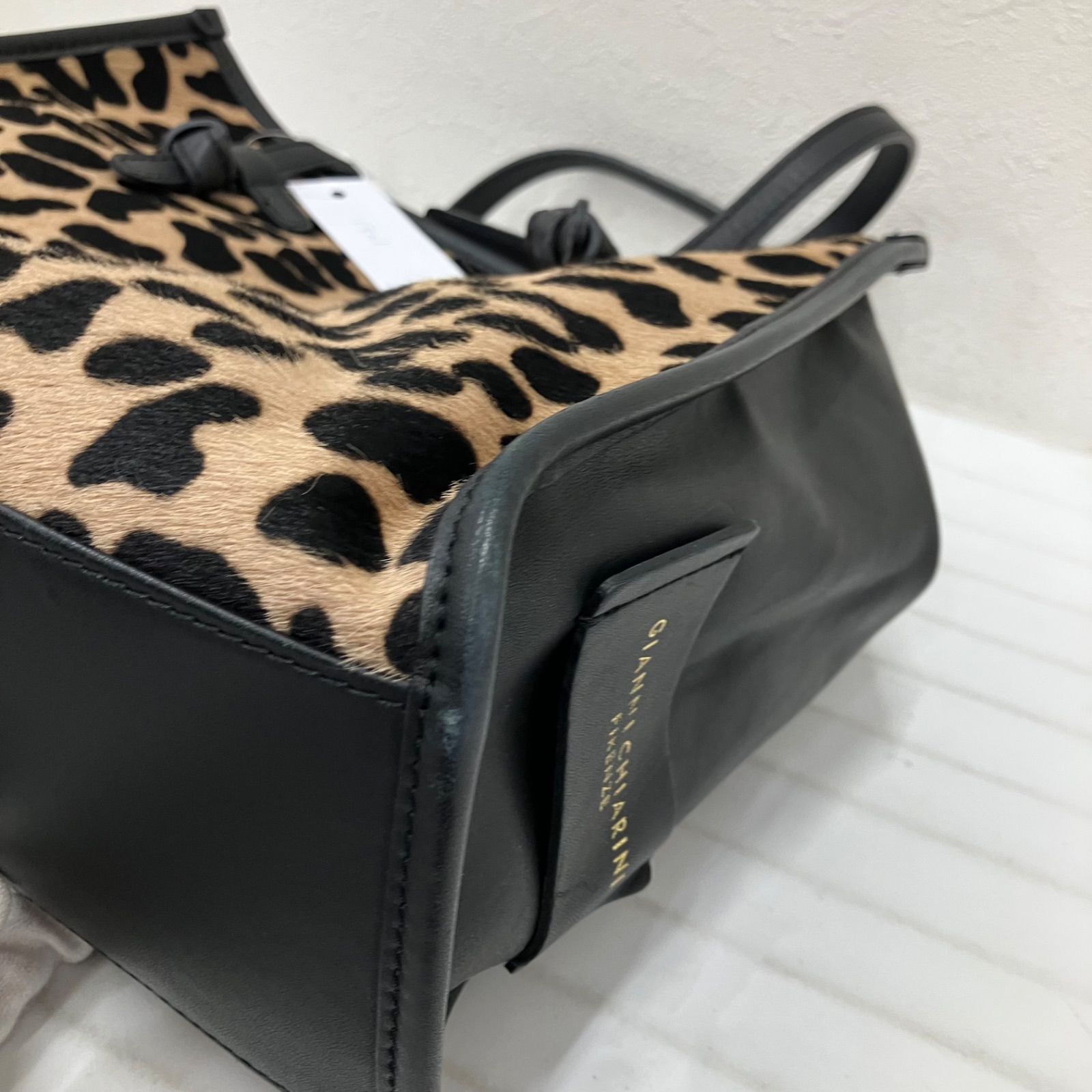 1521 GIANNI CHIARINI ジャンニキアリーニ ジャンニキャリーニ トート 