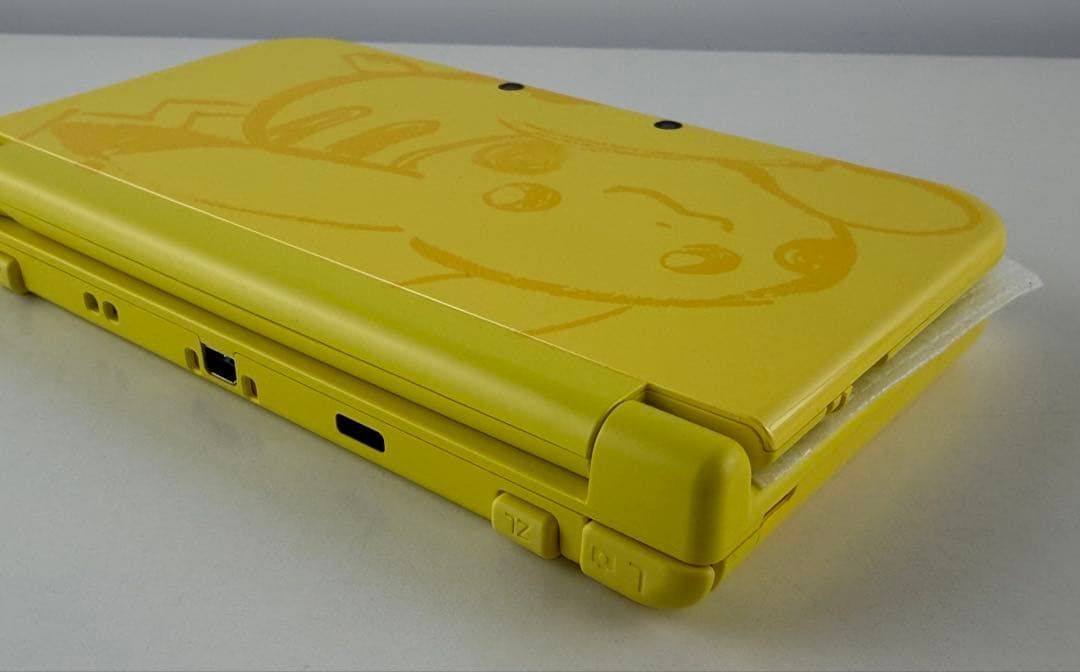ほぼ新品 NEW 3DS LL ピカチュウ ニンテンドー スリーディーエス ほぼ新品 NEW 3DS LL ピカチュウ ニンテンドー スリーディーエス