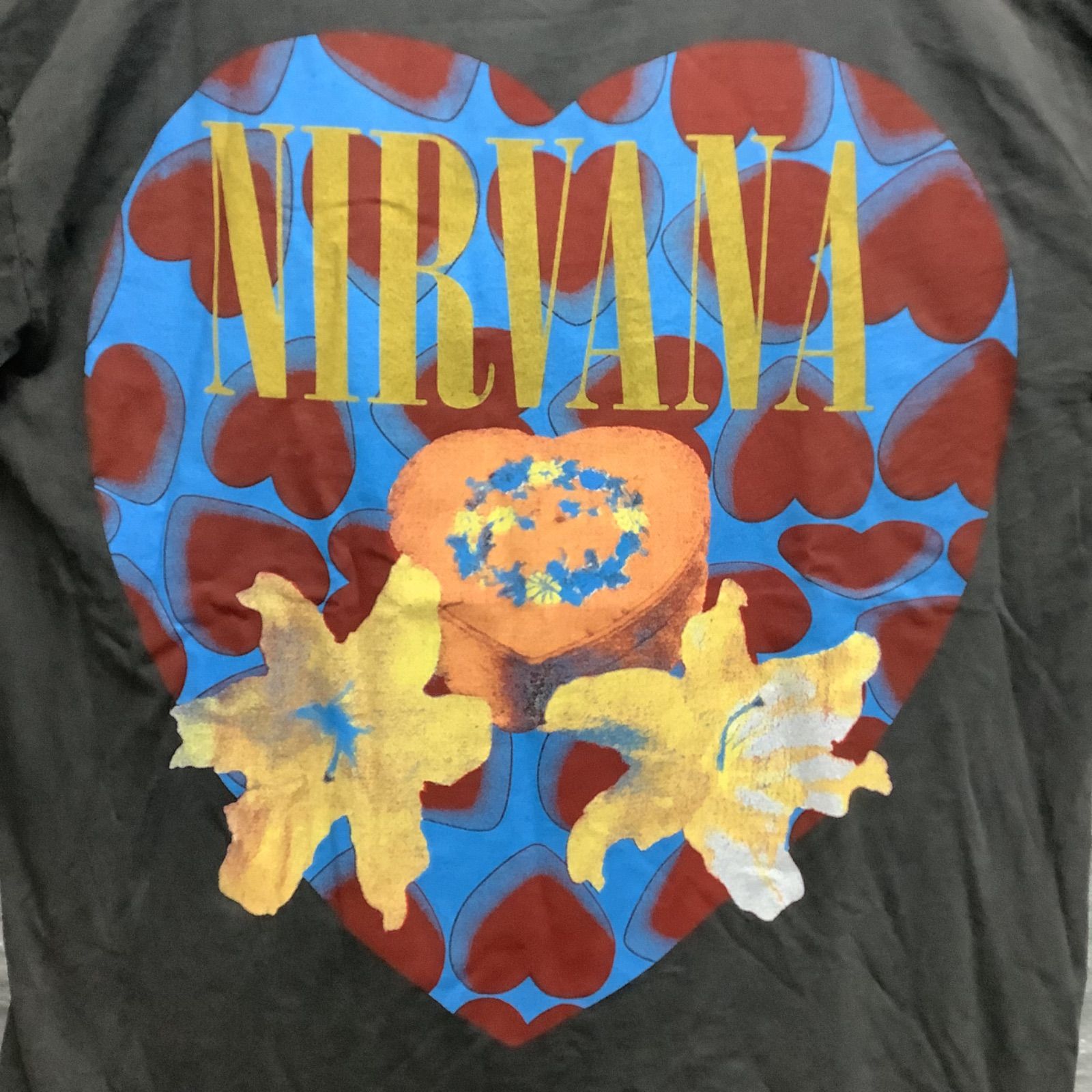 NIRVANA Heart Shaped ロンT L giant ニルヴァーナ NIRVANA ロングTシャツ XLサイズ、Lサイズ Heart-Shaped Box
