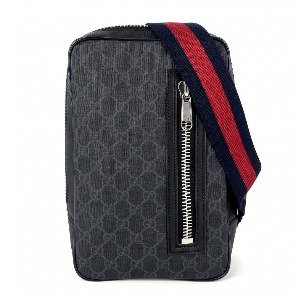 【在庫一掃】 グッチ ボディバッグ メンズ スリングバック ベルトバッグ 肩掛け 斜め掛け GUCCI 478325 GGスプリームキャンバス レザー ブラック 黒 ネイビー 紺 シルバー金具 美品【中古品】